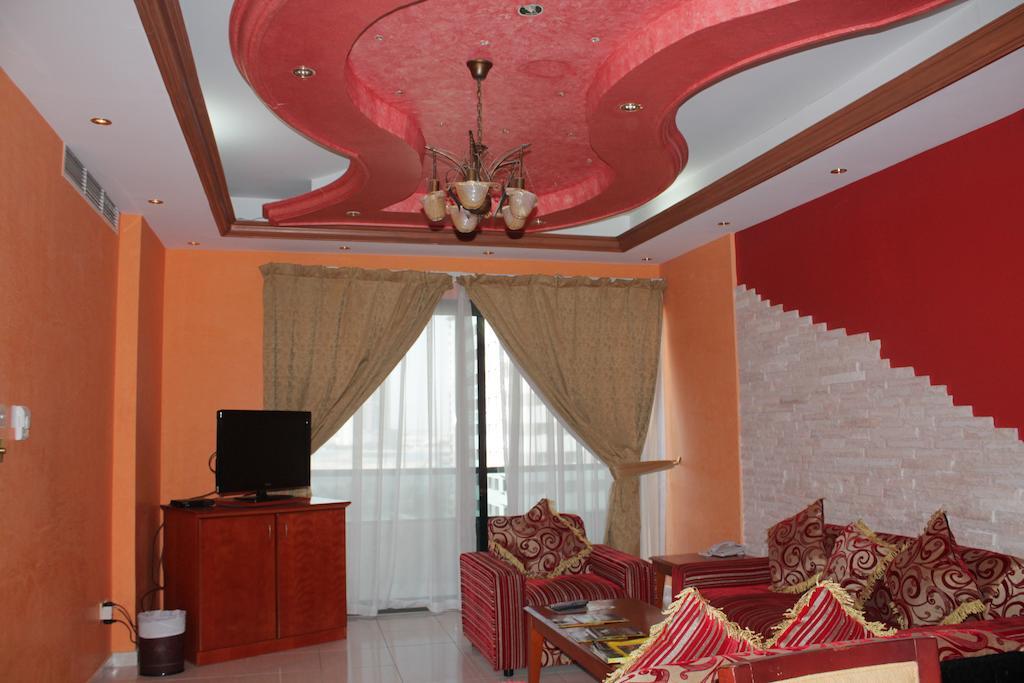 Emirates Palace Hotel Suites Sharjah Exterior photo